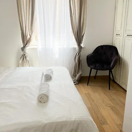 Morei Historical Appartement